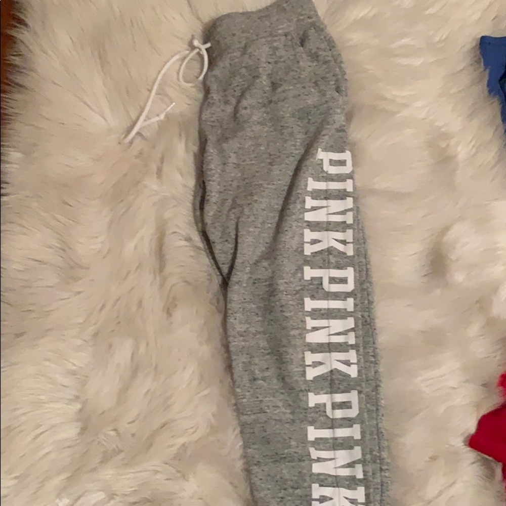Victoria sercet joggers